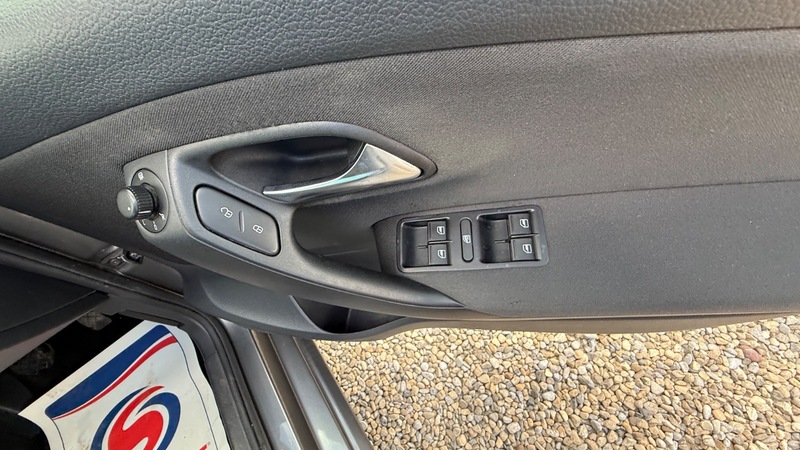 Used Volkswagen Polo 2012 for sale - 77649743: Photo 39