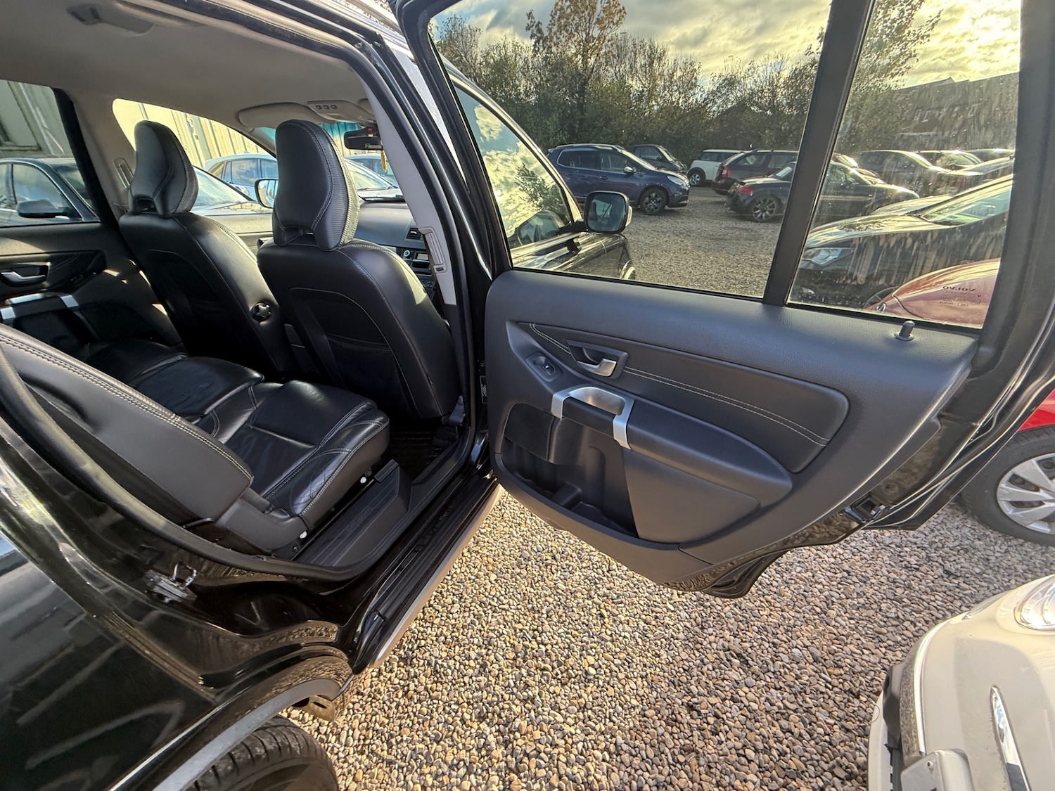 Used Volvo XC90 2013 for sale - 76378965: Photo 36