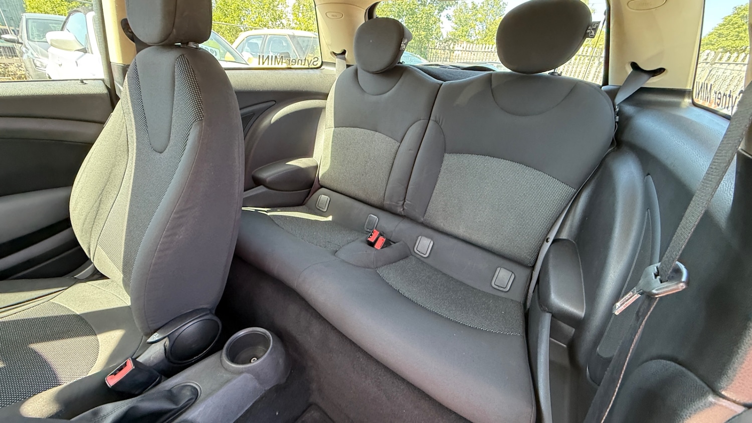 Used MINI Hatch 2011 for sale - 76157302: Photo 16