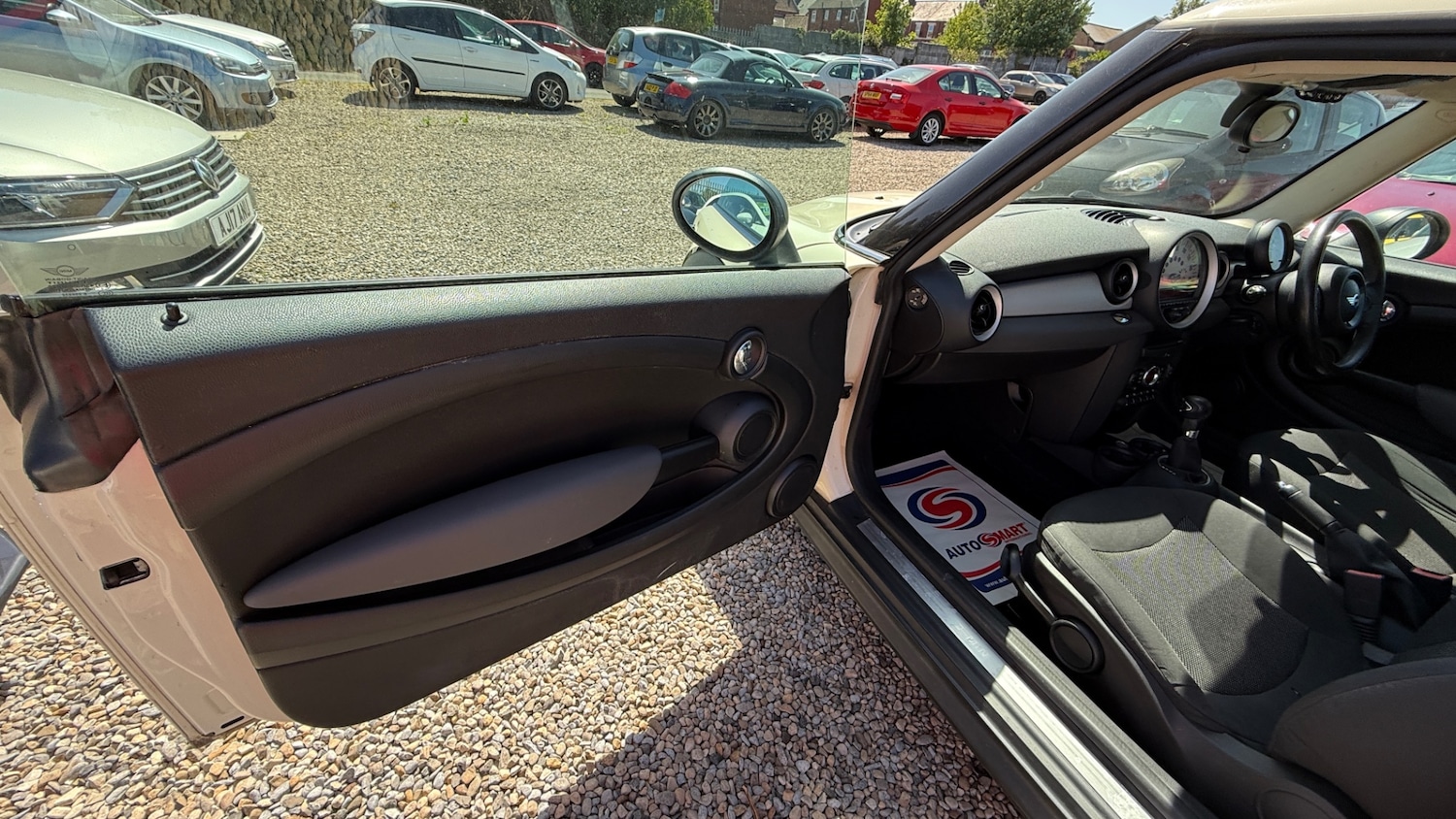 Used MINI Hatch 2011 for sale - 76157302: Photo 18