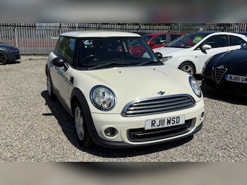 Used MINI Hatch 2011 for sale - 76157302: Photo