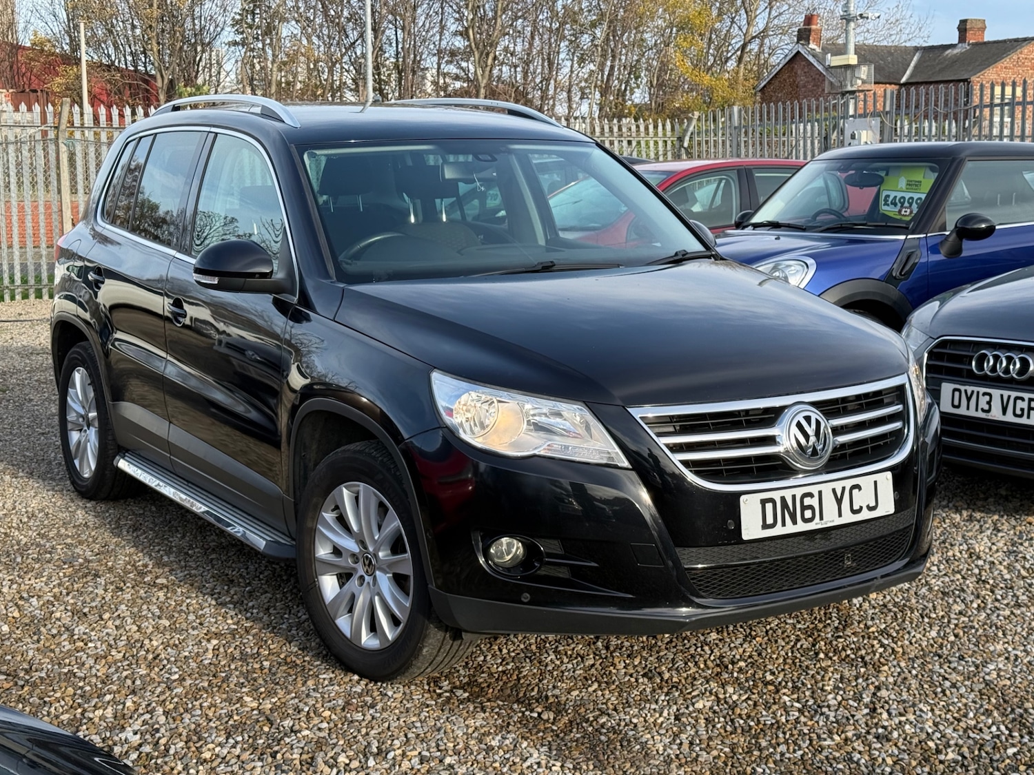 Used Volkswagen Tiguan 2011 for sale - 76693027: Photo 3