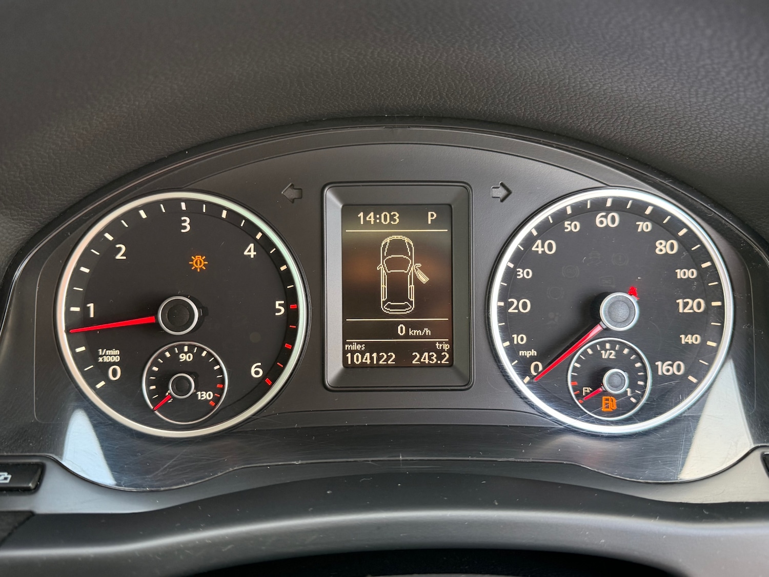 Used Volkswagen Tiguan 2011 for sale - 76693027: Photo 30