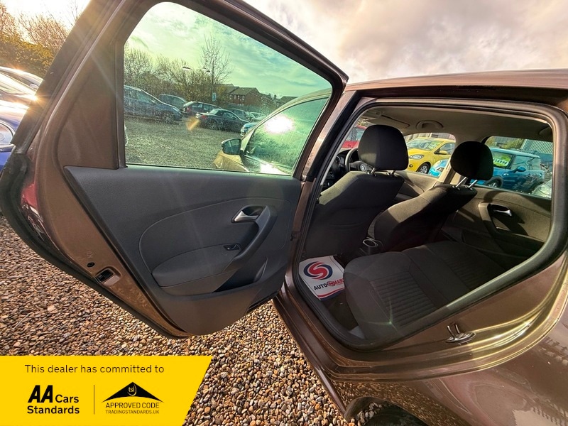 Used Volkswagen Polo 2014 for sale - 77649754: Photo 19