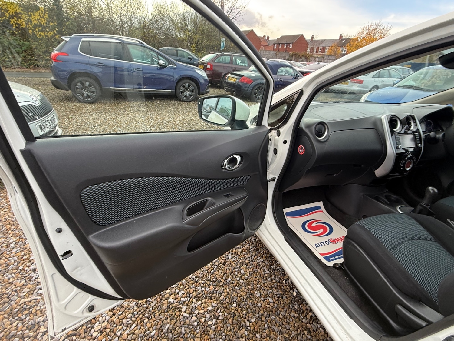 Used Nissan Note 2014 for sale - 76693066: Photo 15