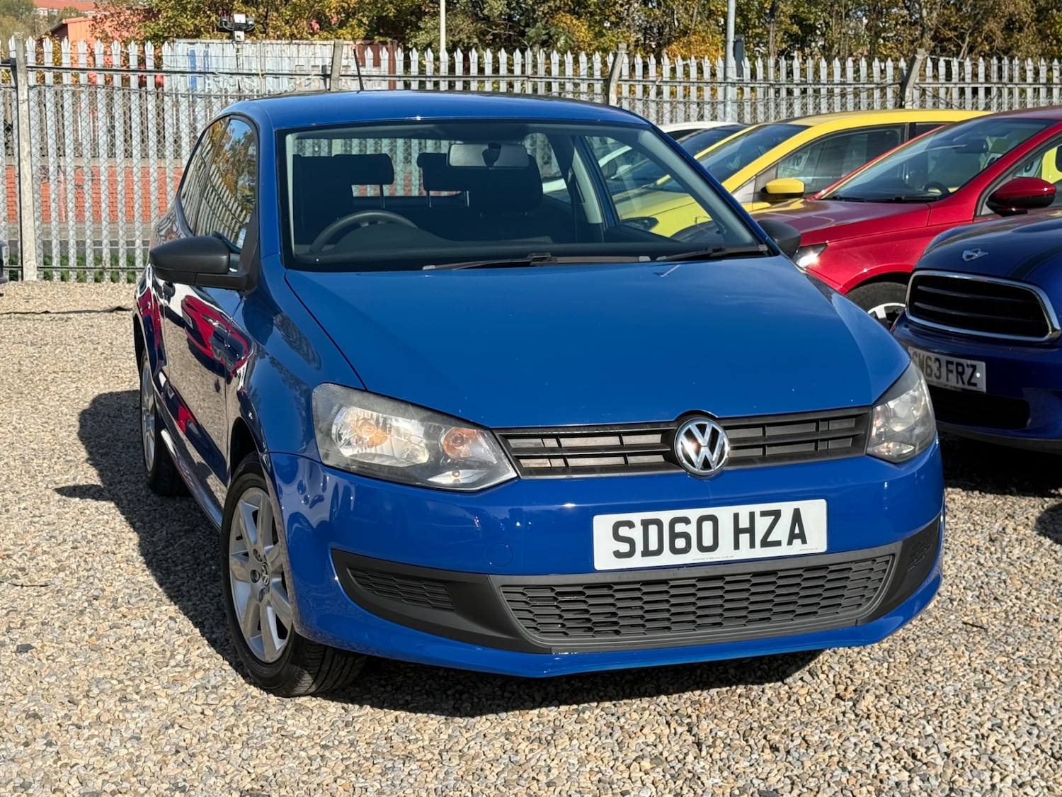 Used Volkswagen Polo 2010 for sale - 76252176: Photo 1
