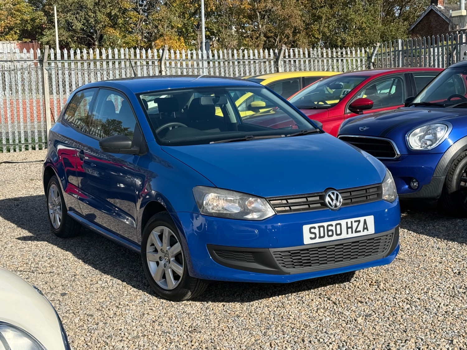 Used Volkswagen Polo 2010 for sale - 76252176: Photo 4