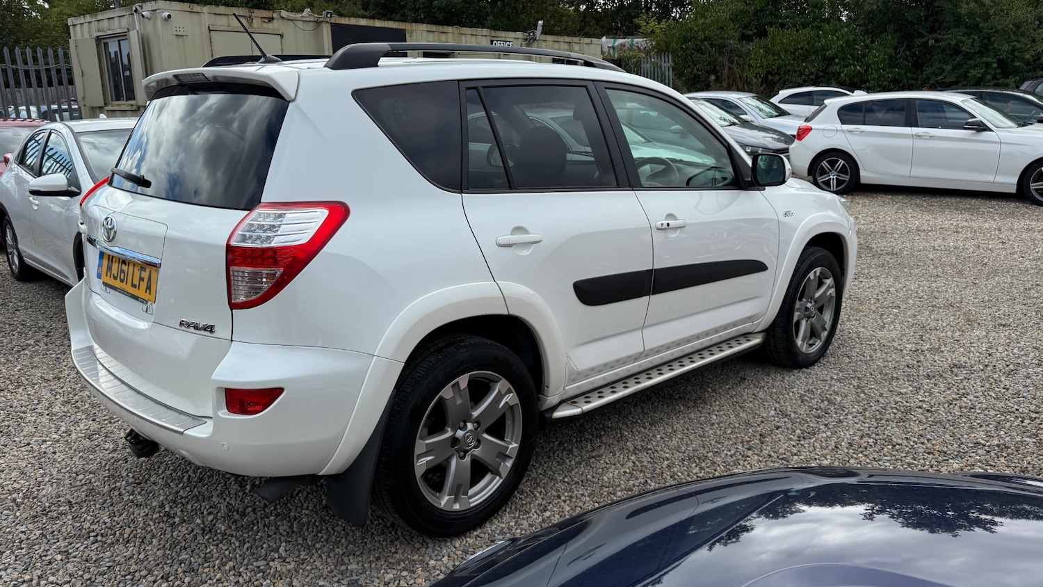 Vehicle 28