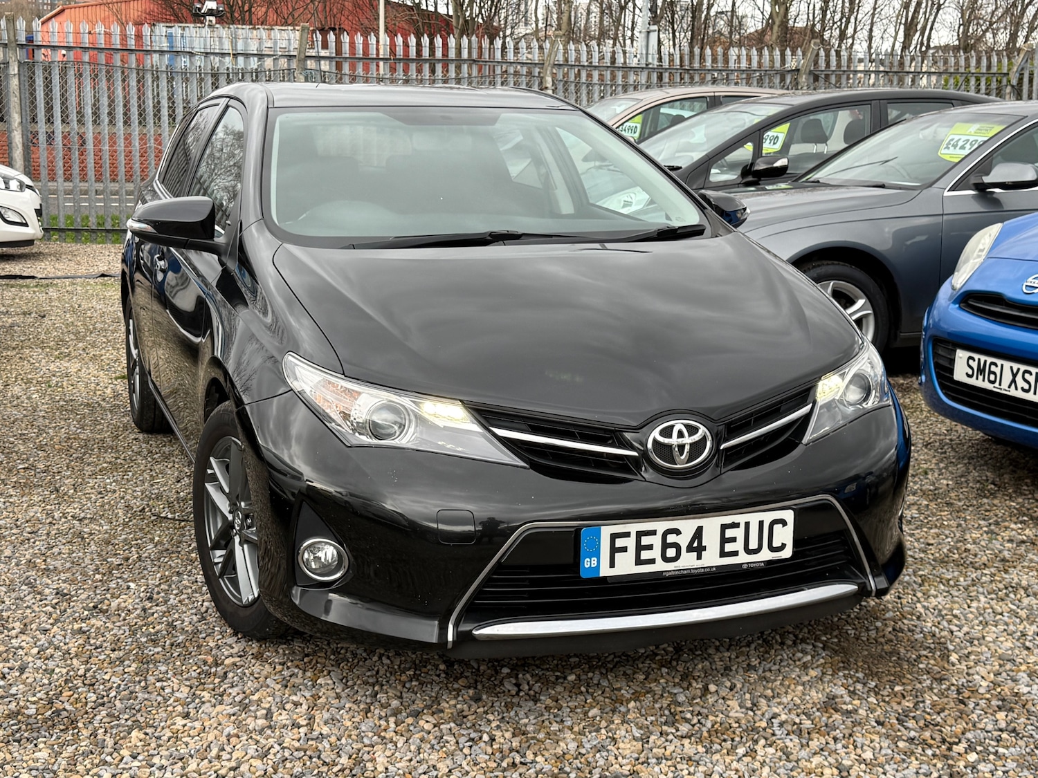 Used Toyota Auris 2014 for sale - 76969911: Photo 1