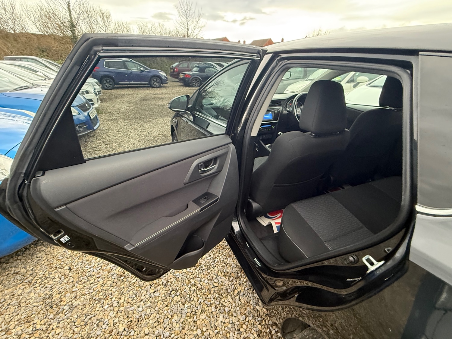 Used Toyota Auris 2014 for sale - 76969911: Photo 18