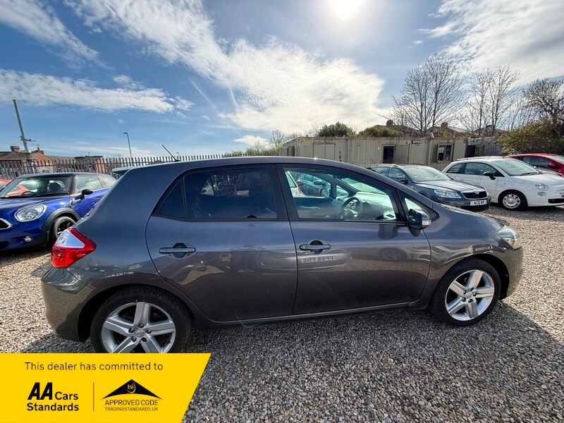 Used Toyota Auris 2010 for sale - 78154645: Photo 12