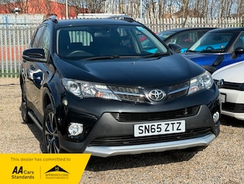 Used Toyota RAV4 2015 for sale - 77953627: Photo
