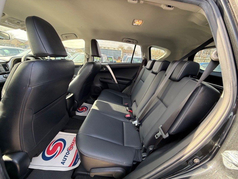 Used Toyota RAV4 2015 for sale - 77953627: Photo 21