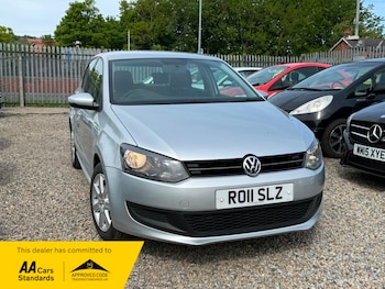 Used Volkswagen Polo 2011 for sale - 78920163: Photo