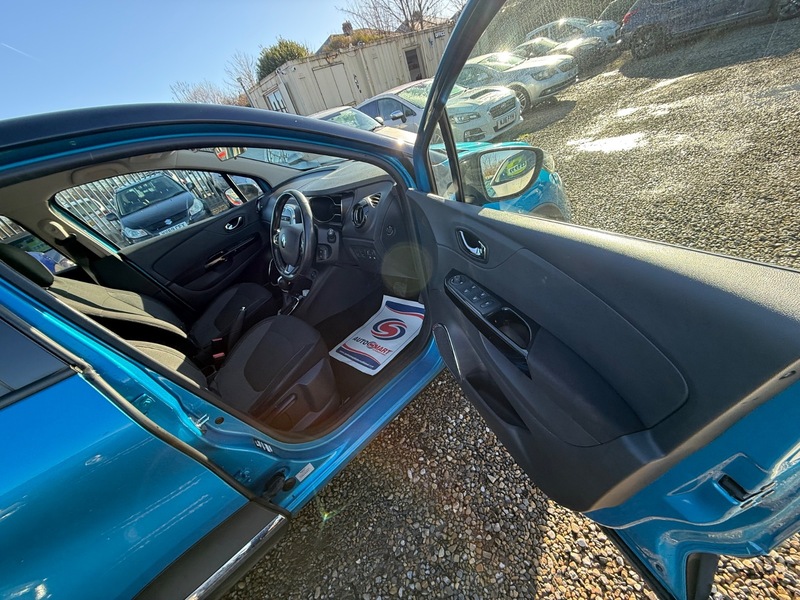 Used Renault Captur 2016 for sale - 77649759: Photo 29