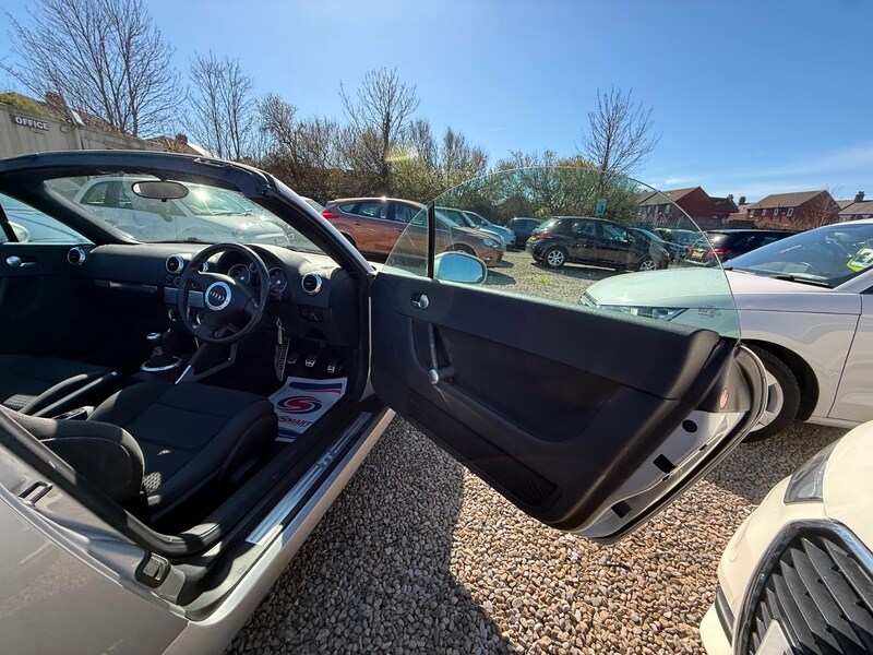 Used Audi TT 2006 for sale - 78154646: Photo 24