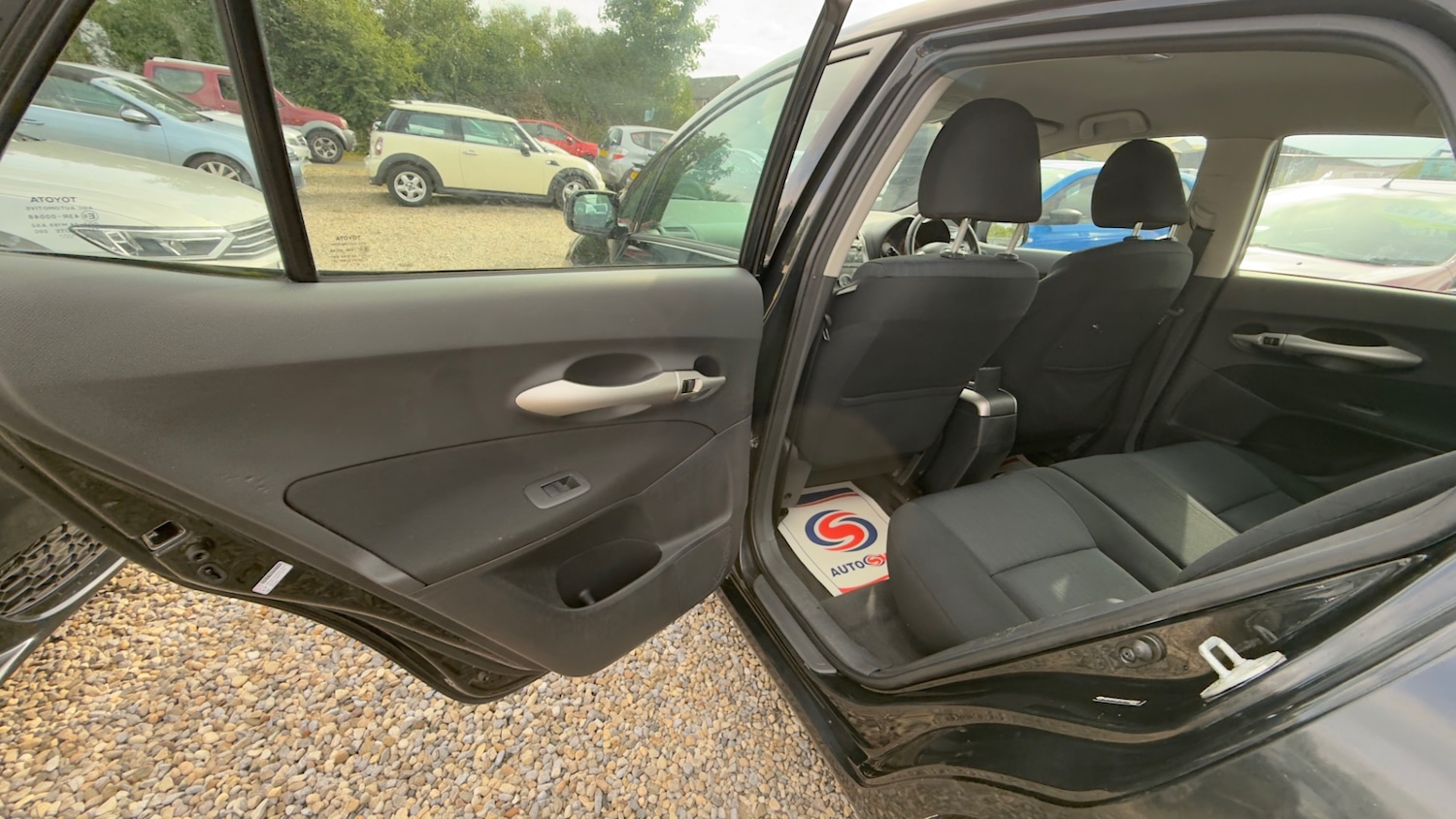 Vehicle 21