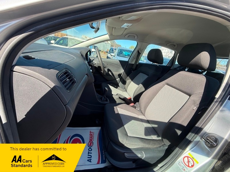 Used Volkswagen Polo 2010 for sale - 78154651: Photo 19