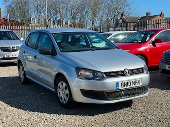 Used Volkswagen Polo 2010 for sale - 78154651: Photo