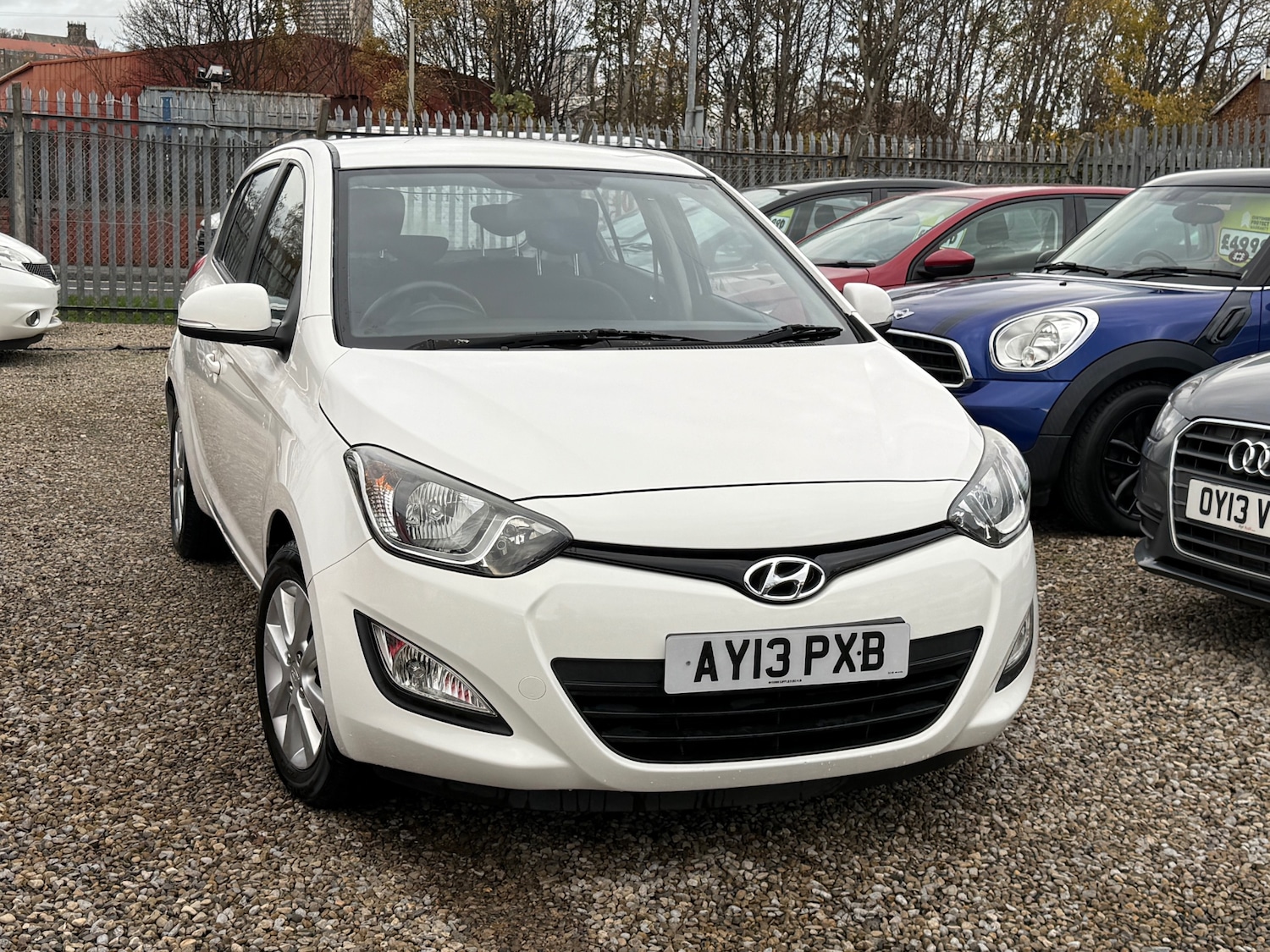 Used Hyundai i20 2013 for sale - 76692899: Photo 1
