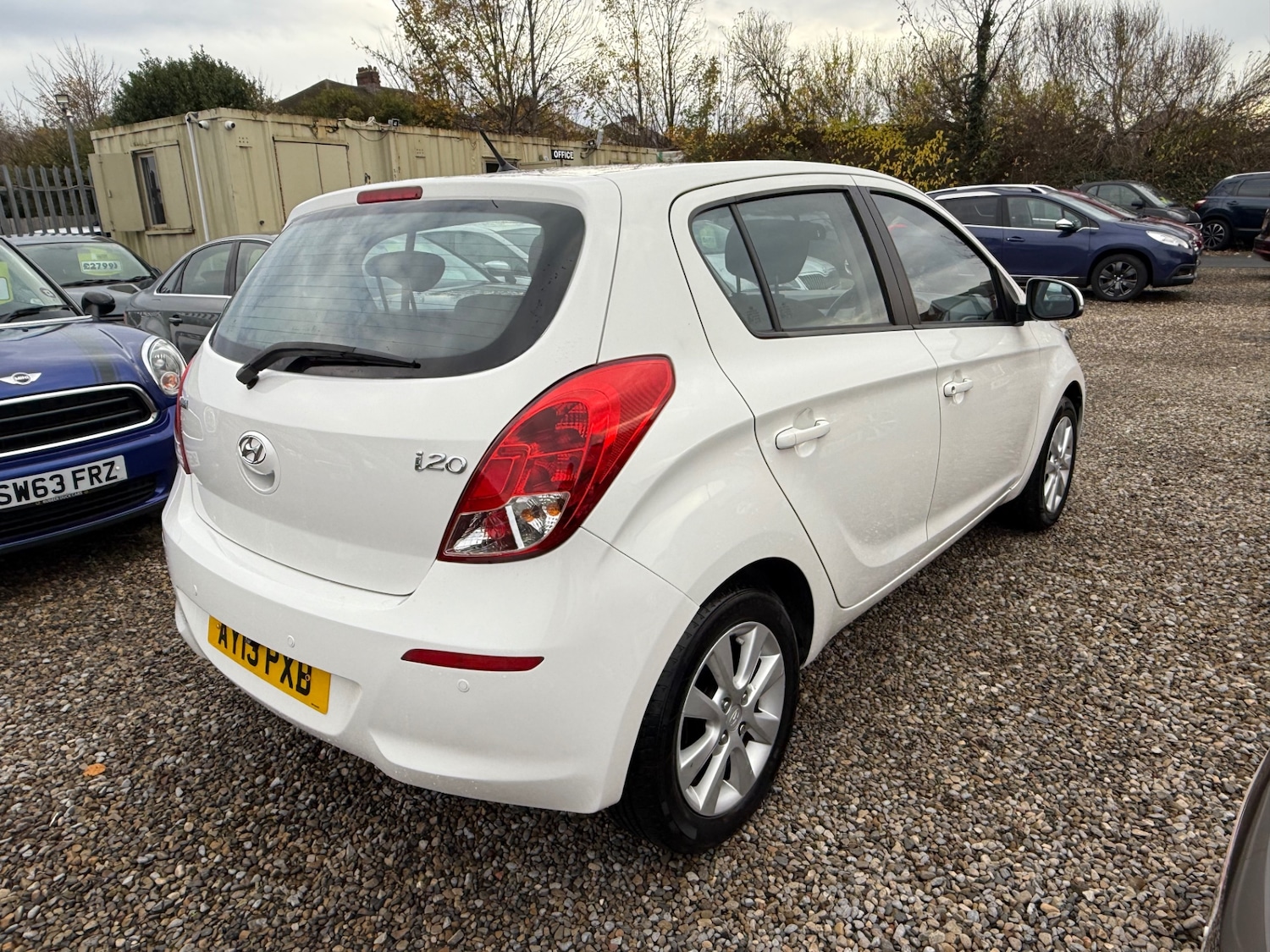 Used Hyundai i20 2013 for sale - 76692899: Photo 11