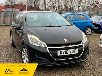 Used Peugeot 208 2016 for sale - 77880775: Photo