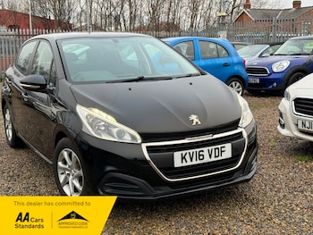 Used Peugeot 208 2016 for sale - 77880775: Photo