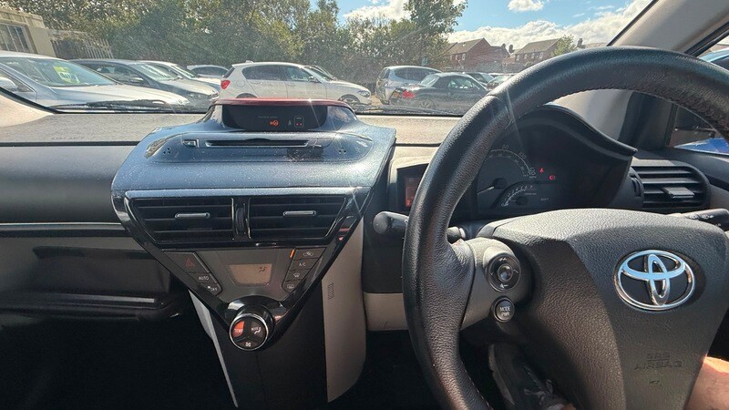 Used Toyota IQ 2011 for sale - 77649765: Photo 34