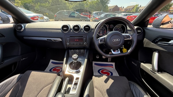 Used Audi TT 2010 for sale - 75285542: Photo 36