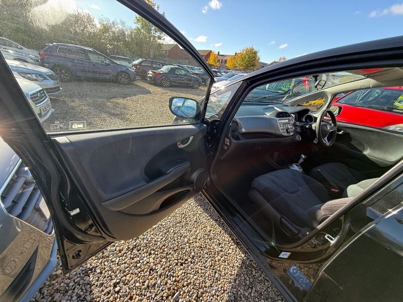 Used Honda Jazz 2009 for sale - 78069643: Photo 21