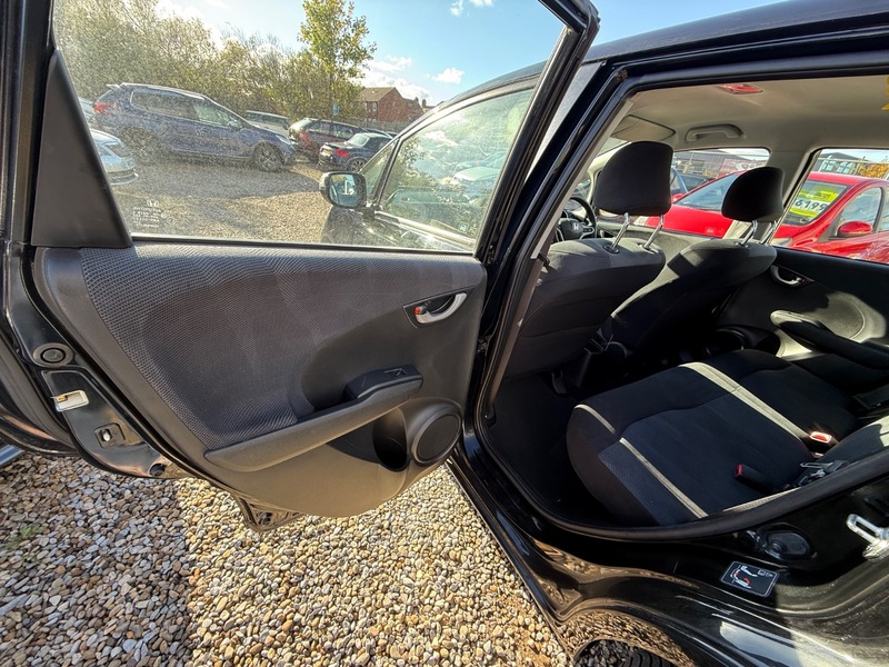 Used Honda Jazz 2009 for sale - 78069643: Photo 23