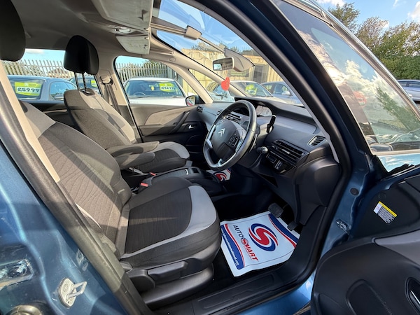 Used Citroen C4 Picasso 2016 for sale - 76097134: Photo 30