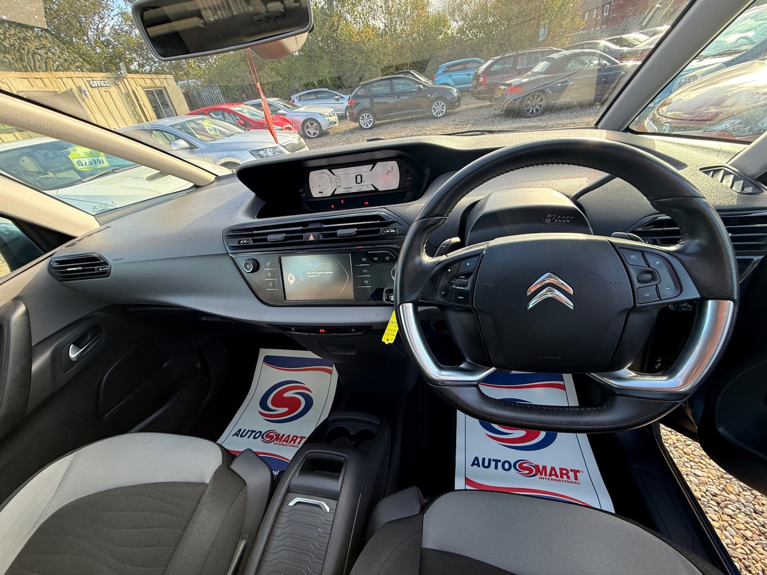 Used Citroen C4 Picasso 2016 for sale - 76097134: Photo 35