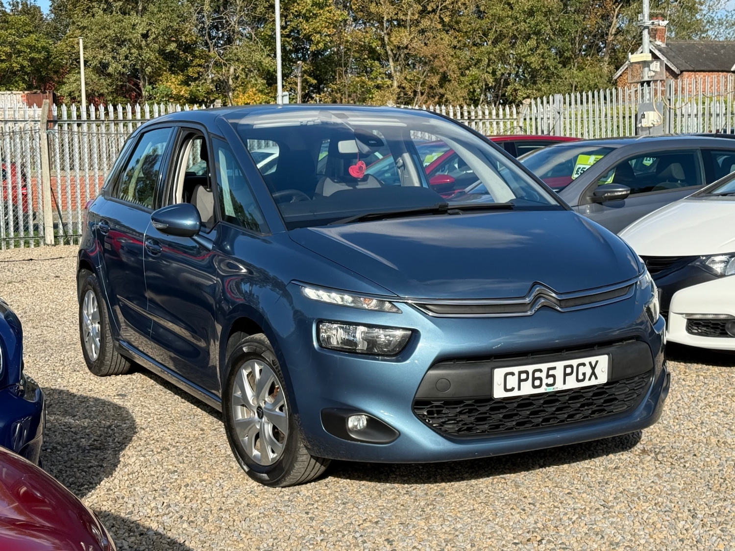 Used Citroen C4 Picasso 2016 for sale - 76097134: Photo 4