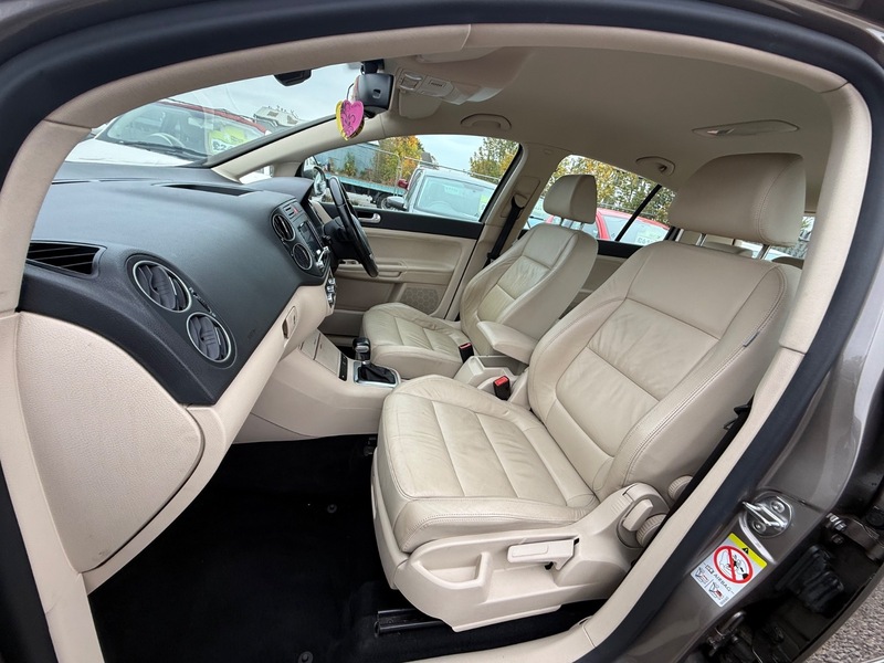 Used Volkswagen Golf Plus 2009 for sale - 77649761: Photo 21