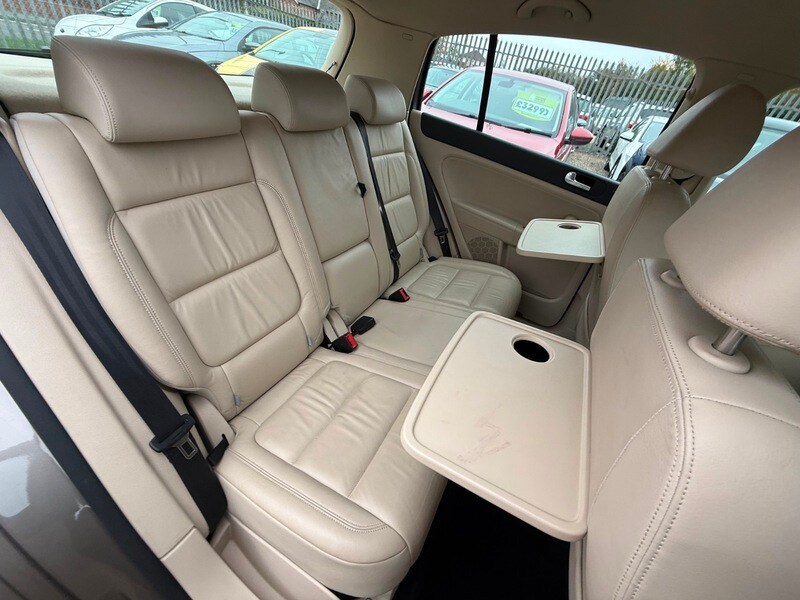 Used Volkswagen Golf Plus 2009 for sale - 77649761: Photo 32