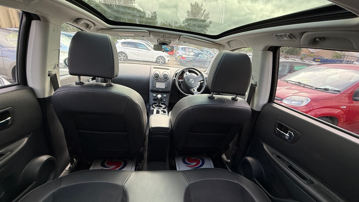 Vehicle 28