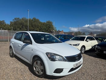 Used Kia Ceed 2010 for sale - 79791972: Photo