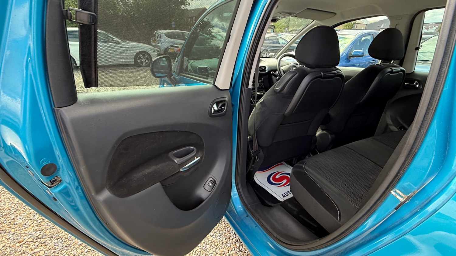 Vehicle 25