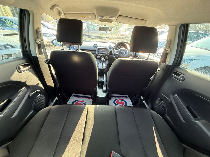 Used Mazda Mazda2 2014 for sale - 77781233: Photo 25