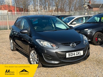 Used Mazda Mazda2 2014 for sale - 77781233: Photo