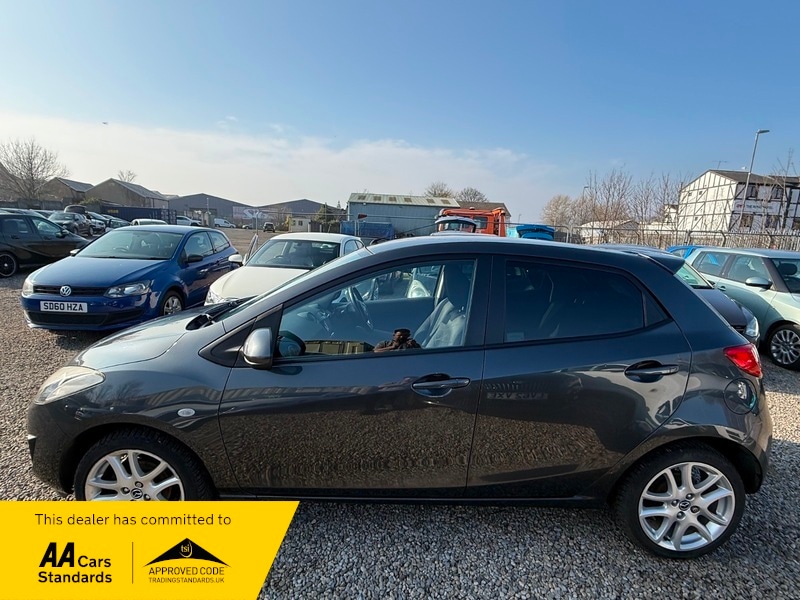 Used Mazda Mazda2 2014 for sale - 77781233: Photo 9