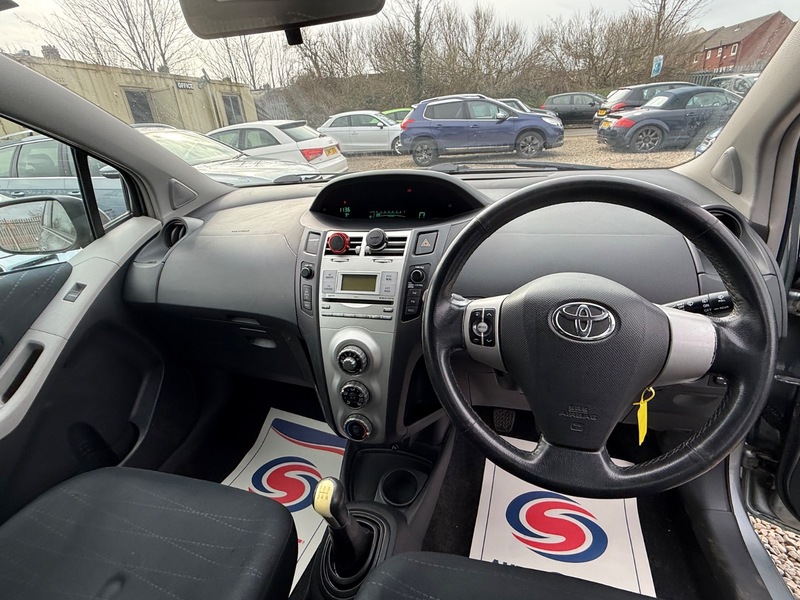 Used Toyota Yaris 2007 for sale - 77953631: Photo 28