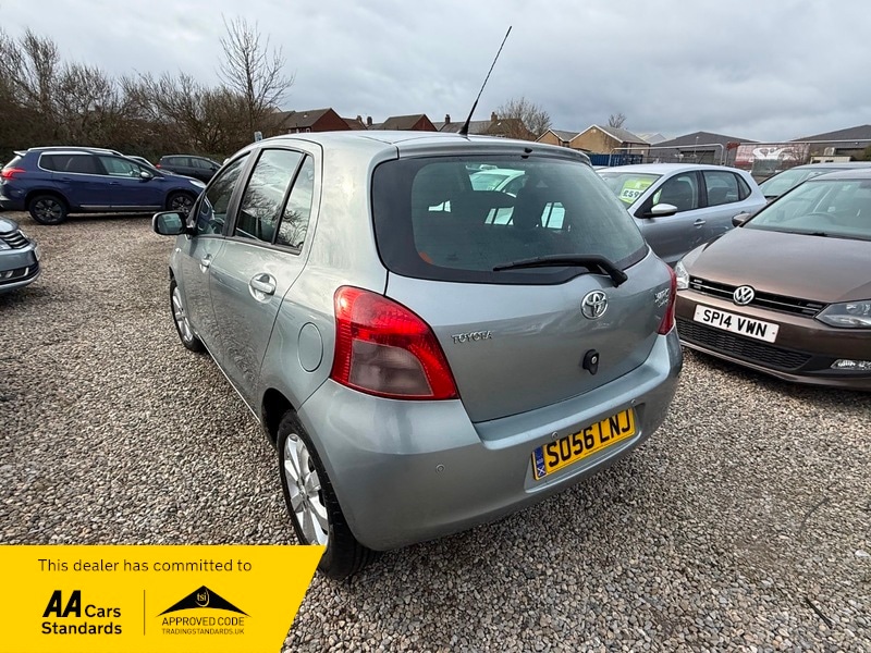 Used Toyota Yaris 2007 for sale - 77953631: Photo 8