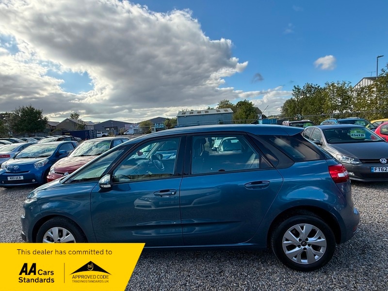Used Citroen C4 Picasso 2016 for sale - 77649749: Photo 10
