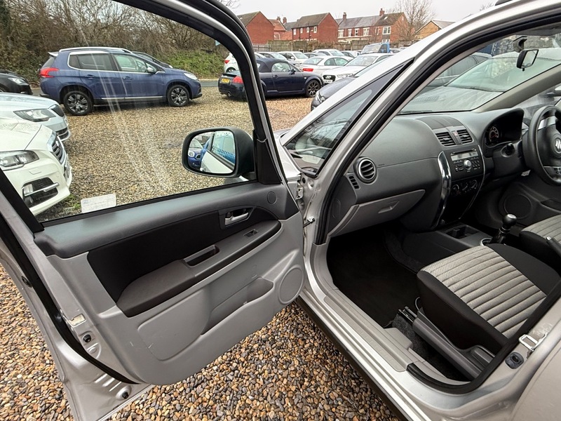 Used Suzuki SX4 2014 for sale - 77649728: Photo 17