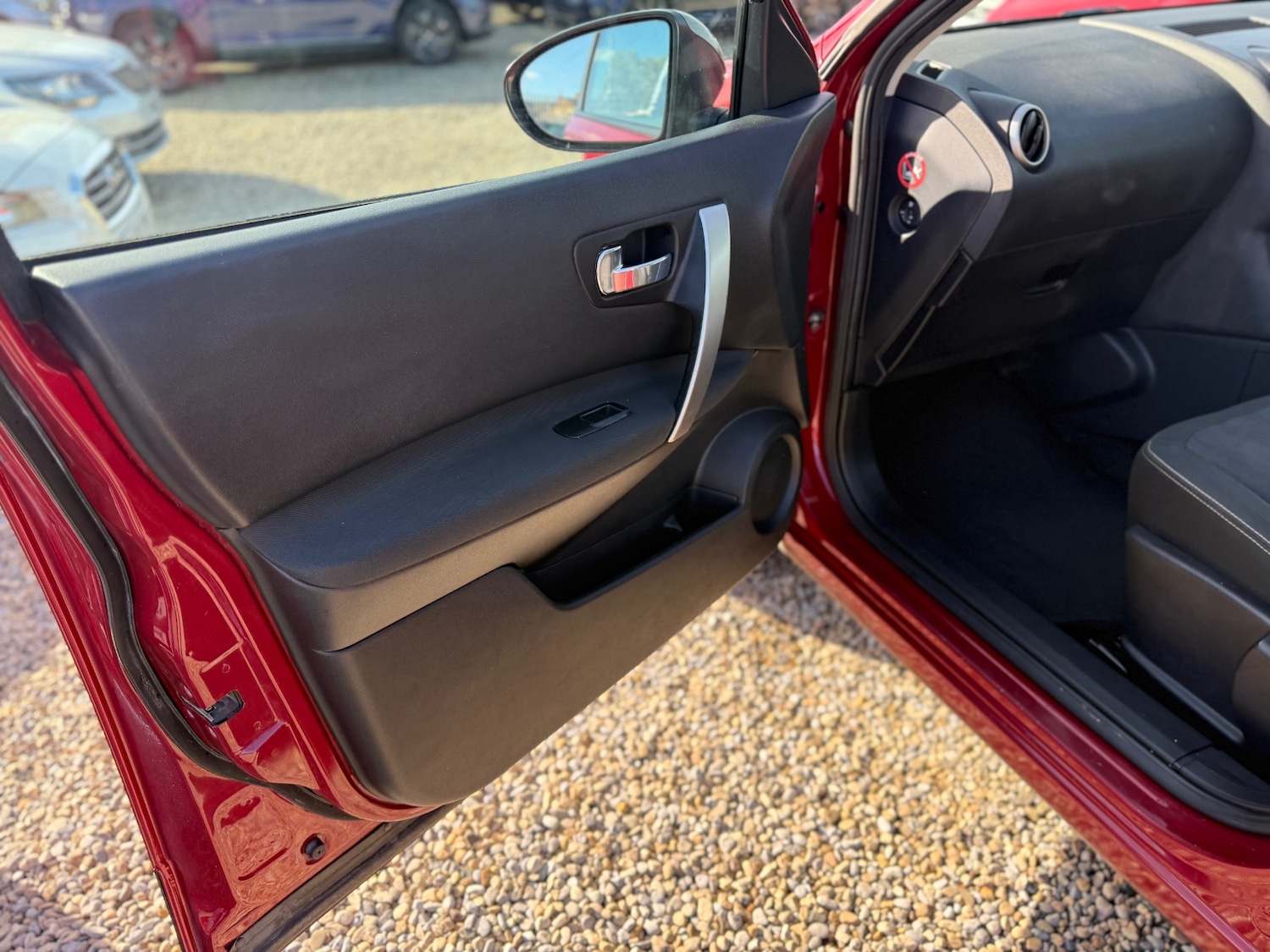 Used Nissan Qashqai 2011 for sale - 76252222: Photo 21