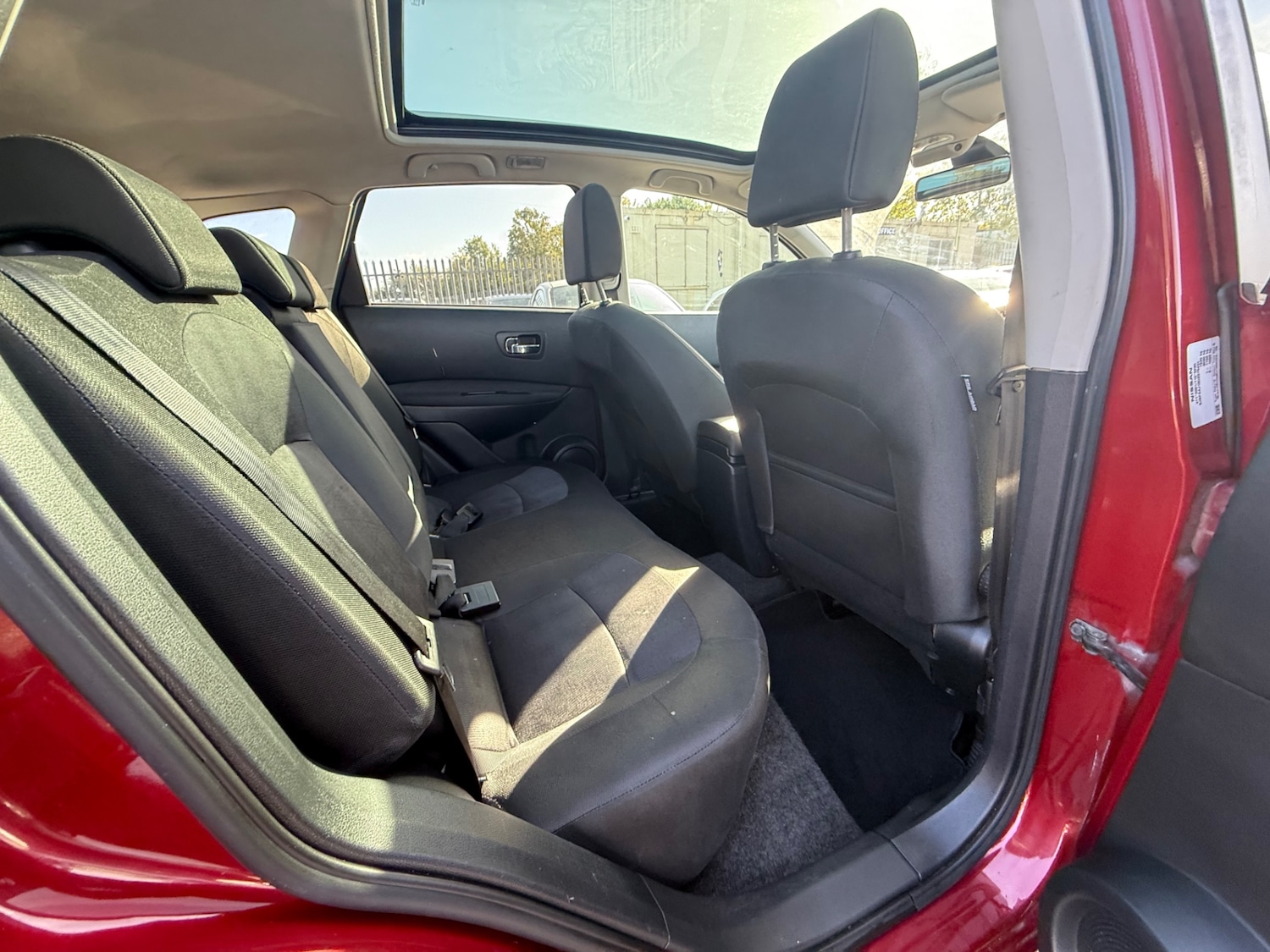 Used Nissan Qashqai 2011 for sale - 76252222: Photo 30