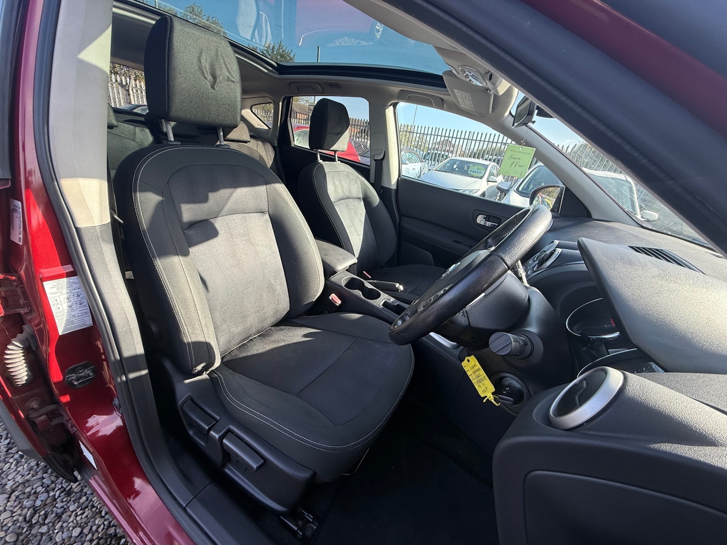 Used Nissan Qashqai 2011 for sale - 76252222: Photo 35
