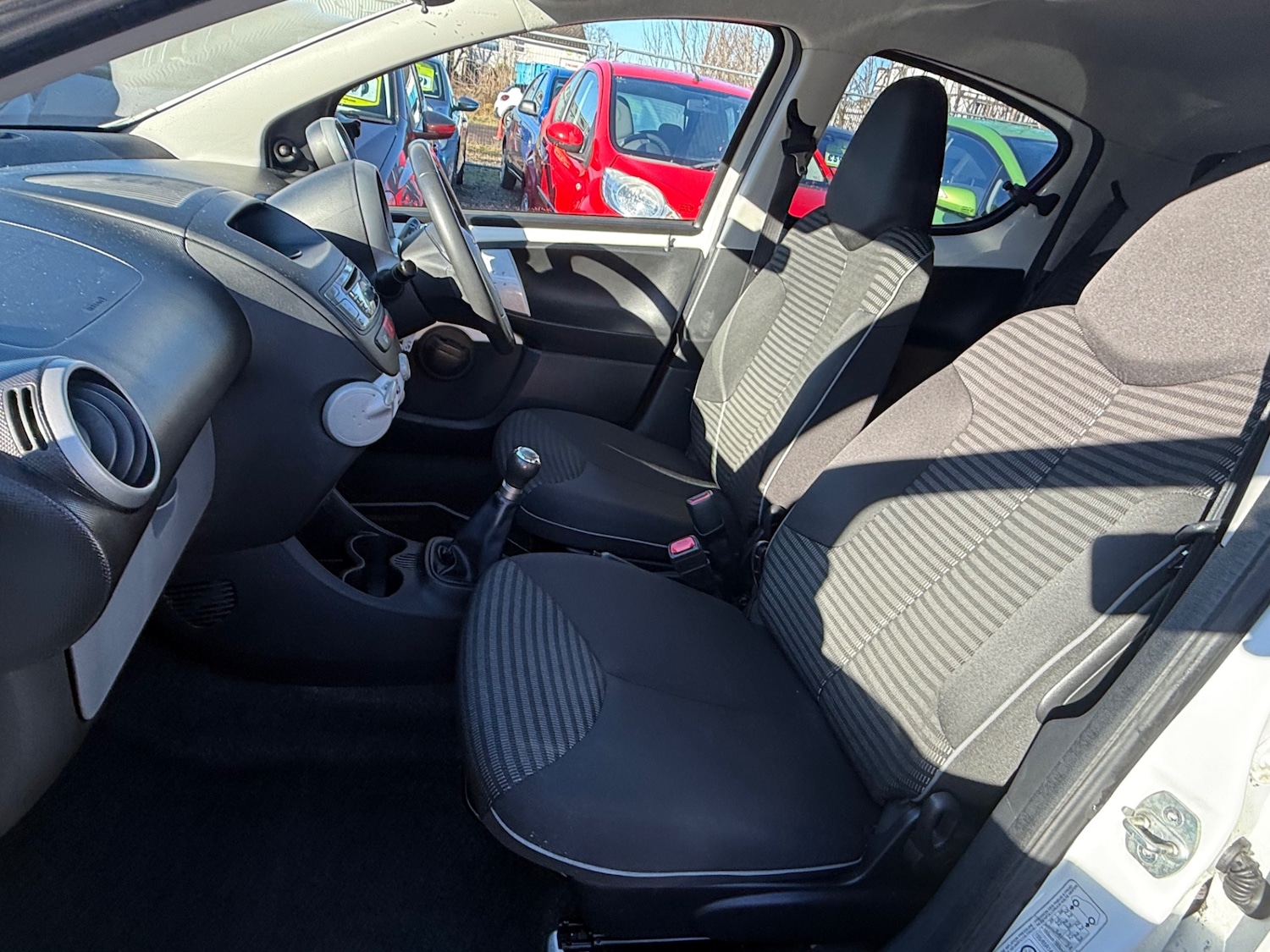 Used Peugeot 107 2013 for sale - 77562922: Photo 17